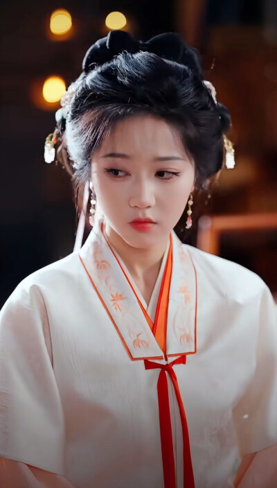 岳雨婷