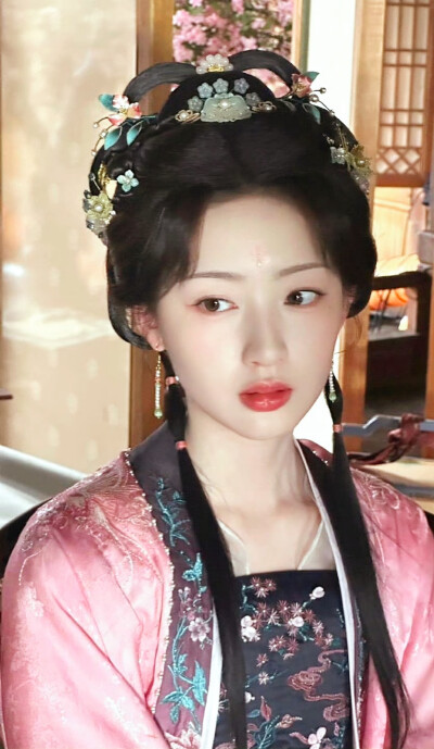 邓恩熙