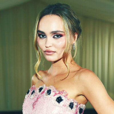 Lily-Rose Depp 