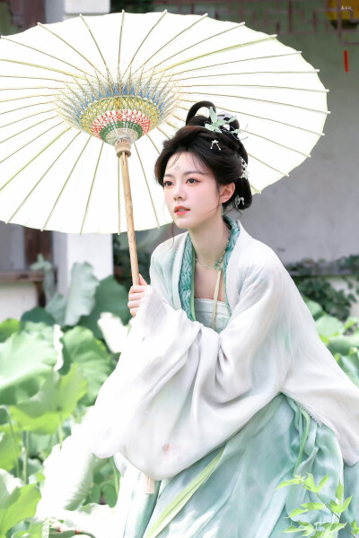 赵今麦