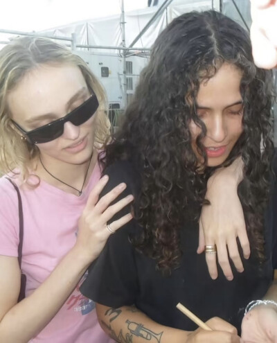 Lily-Rose Depp & 070shake