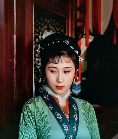 红