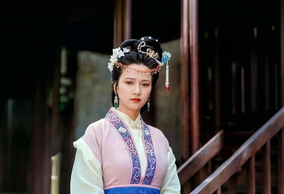 红