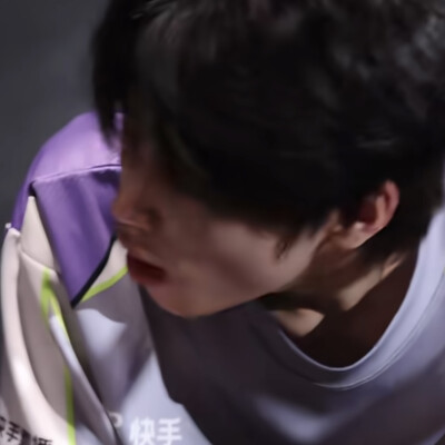 小鱼快快游