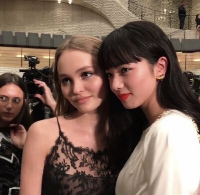 Lily-Rose Depp 