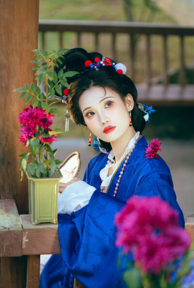 庄周与蝴蝶，终于，不分彼此。