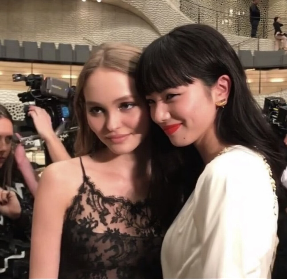 Lily-Rose Depp 