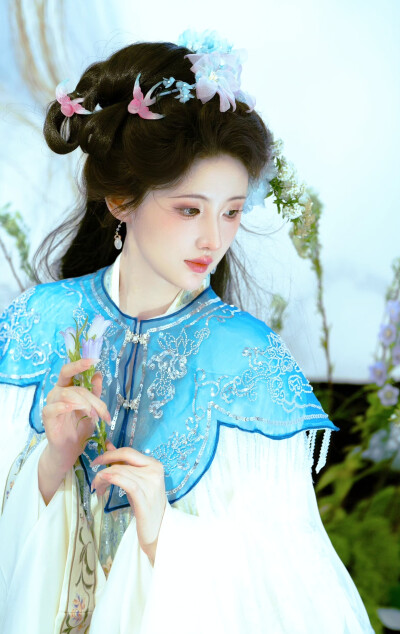 庄周与蝴蝶，终于，不分彼此。