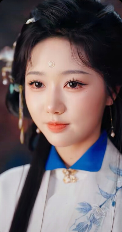岳雨婷