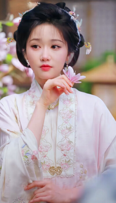 岳雨婷