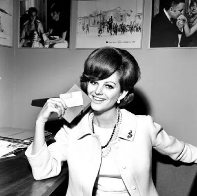 克劳迪娅·卡汀娜 Claudia Cardinale