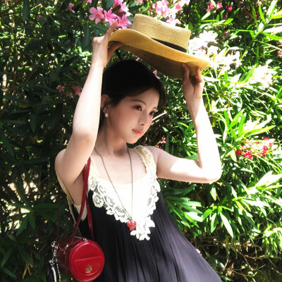 杨超越