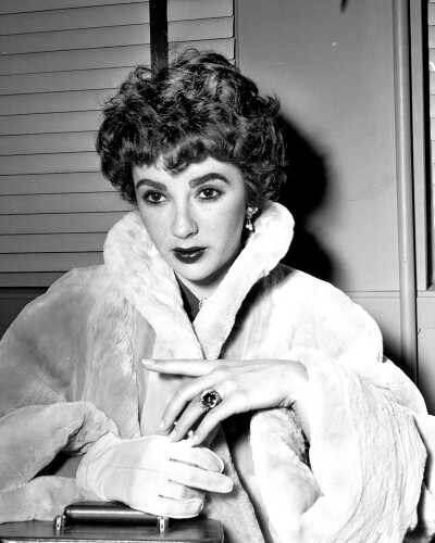 Elizabeth Taylor ​​​