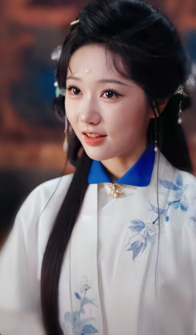 岳雨婷