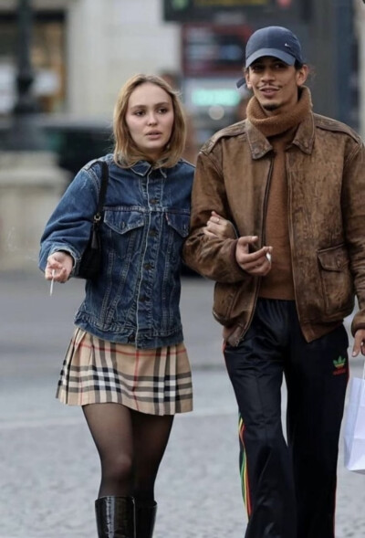 Lily-Rose Depp 