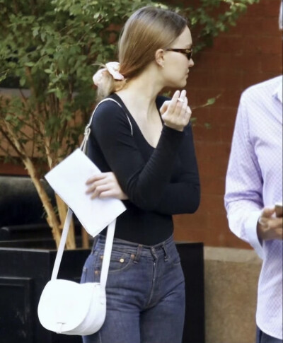 Lily-Rose Depp 