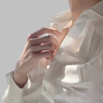头像丨男头 如果缘分够的话我希望能陪你到最后