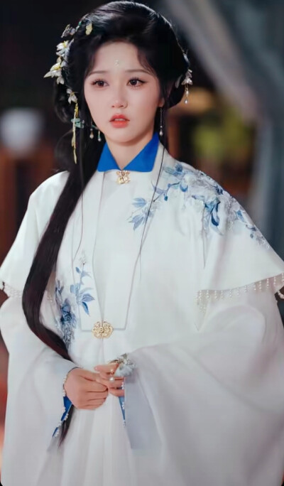 岳雨婷
