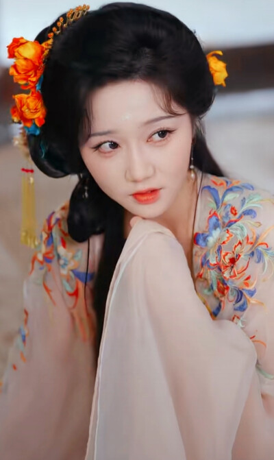 岳雨婷