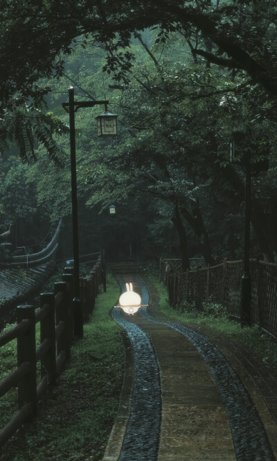 。