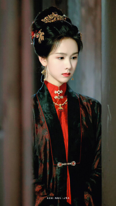 陈都灵