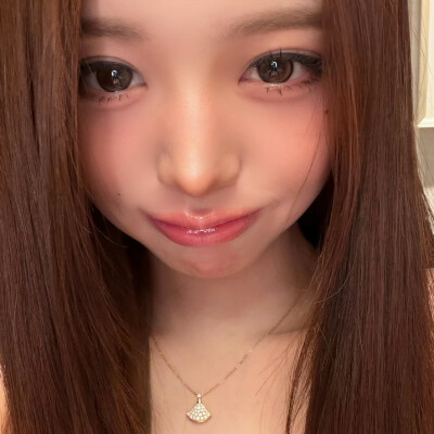 张元英