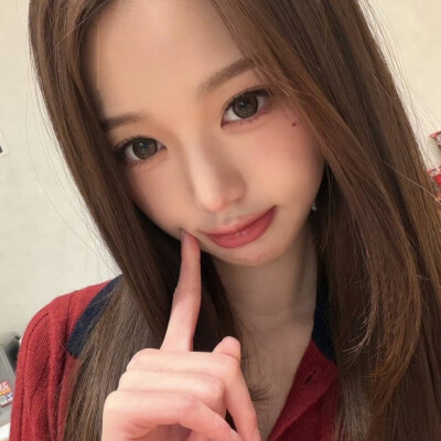 张元英