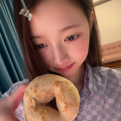 张元英