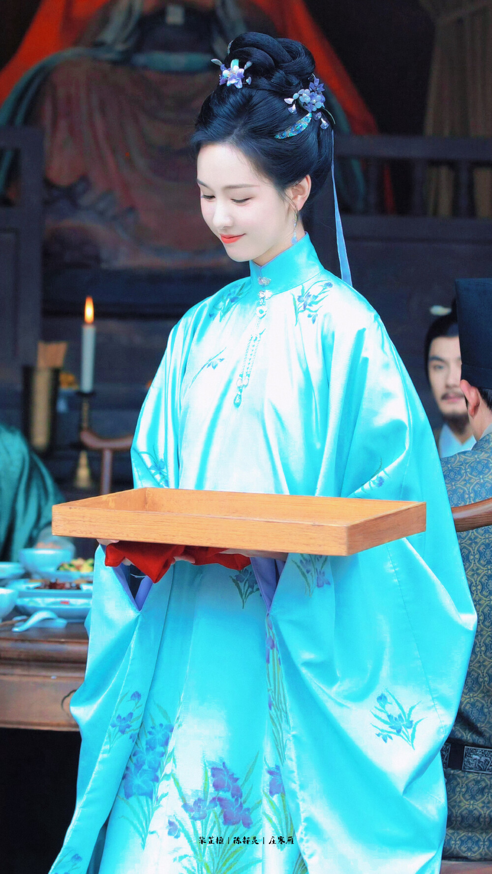 陈都灵