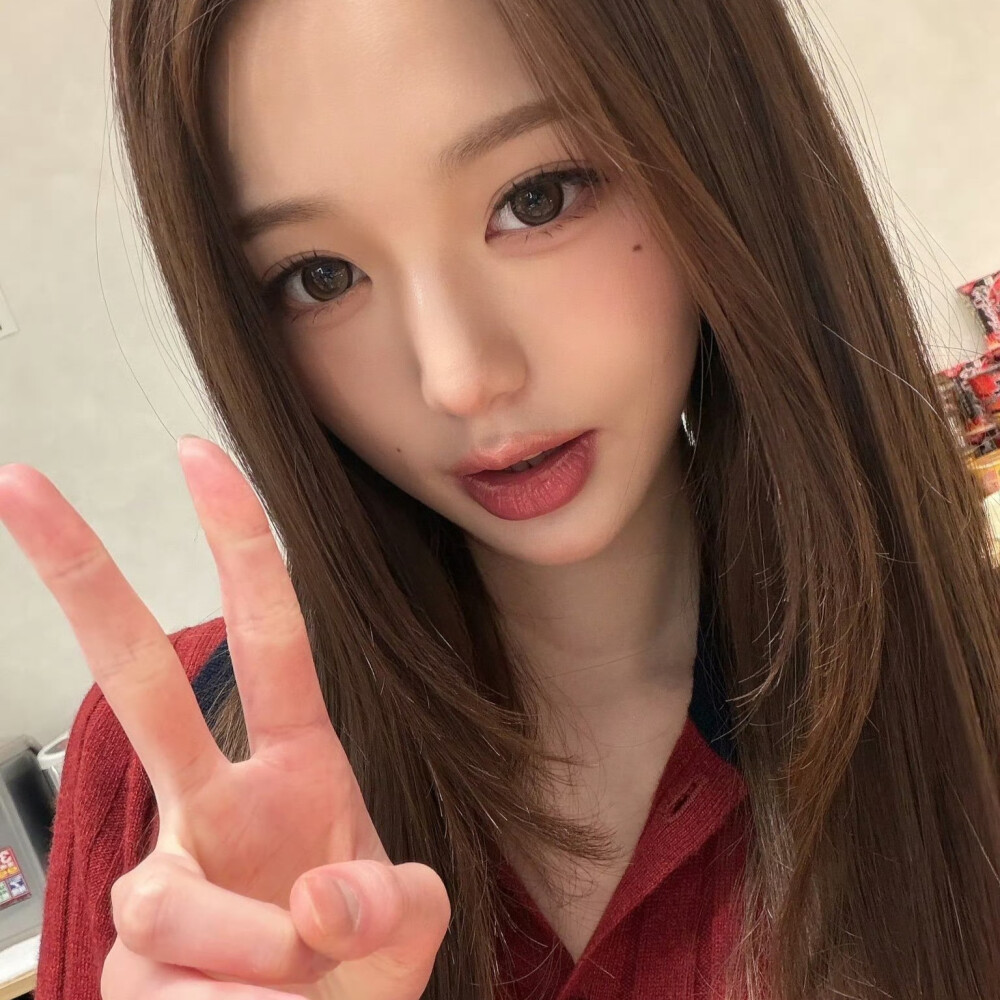 张元英