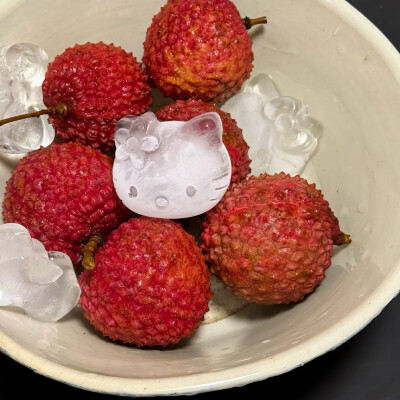 图源ks：偷喝汽水