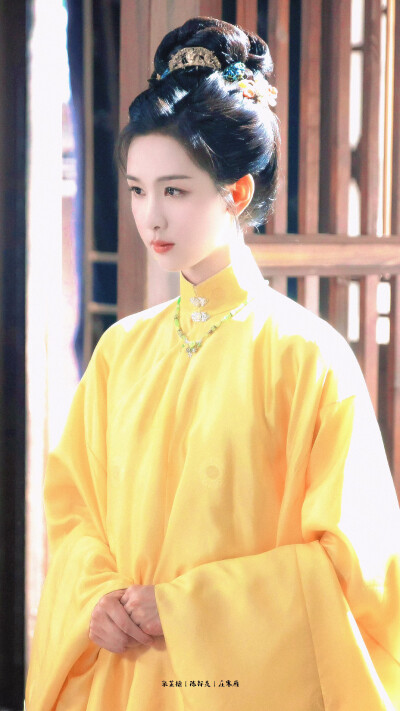 陈都灵