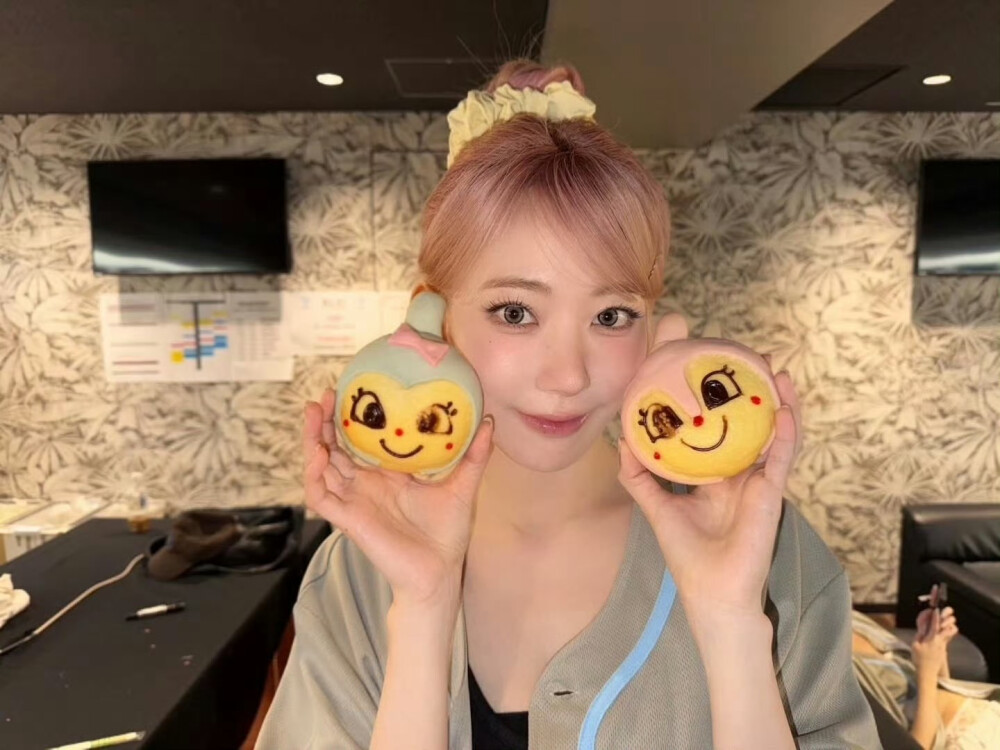 宫胁咲良
