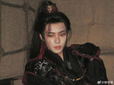 侯明昊