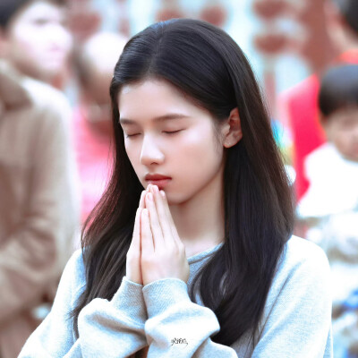 张婧仪