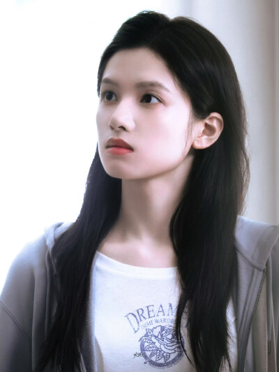张婧仪