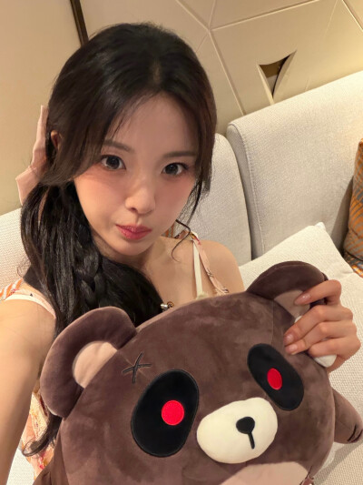 杨超越