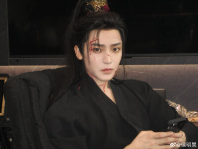 侯明昊