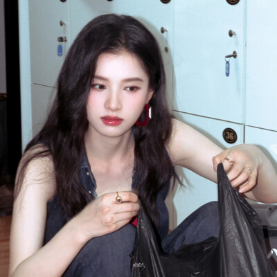 张婧仪