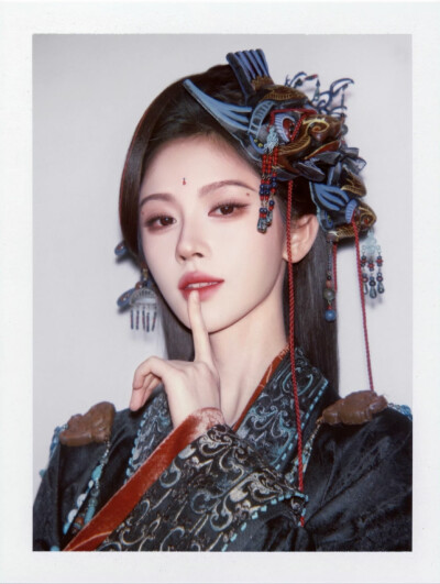 鞠婧祎