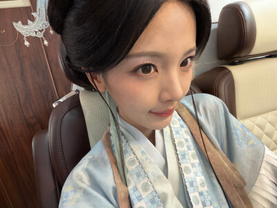 杨超越