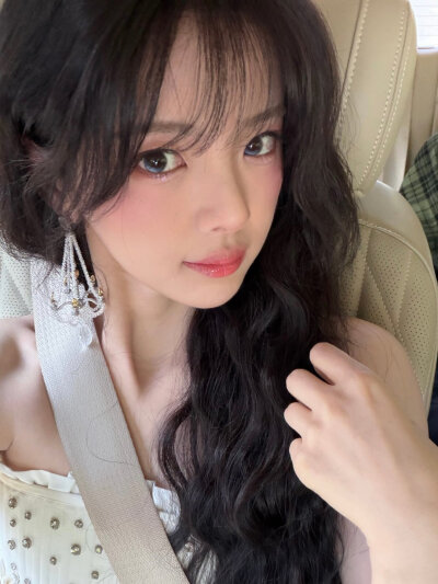 杨超越