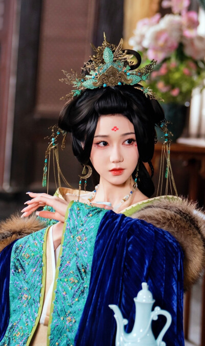 岳雨婷
