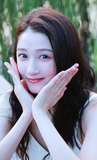 关晓彤