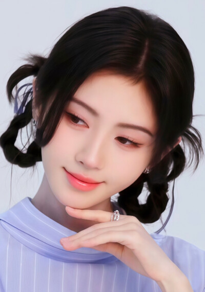 鞠婧祎