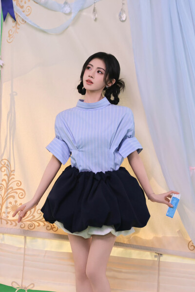 鞠婧祎