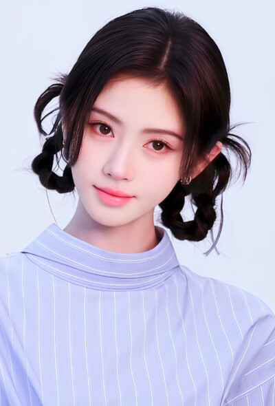 鞠婧祎