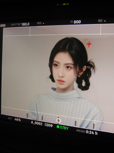 鞠婧祎