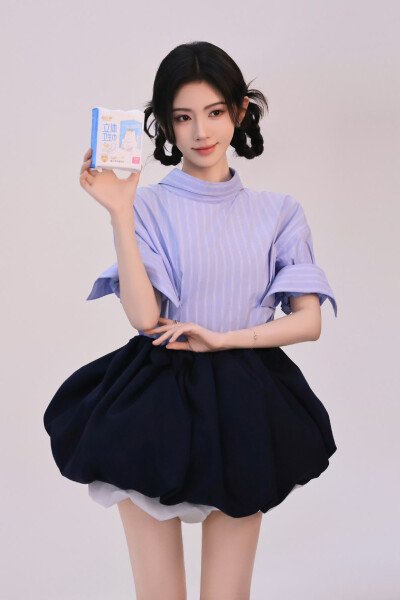 鞠婧祎