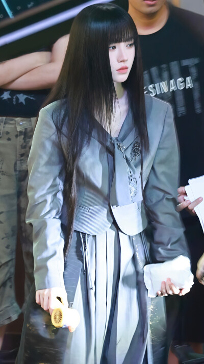 鞠婧祎